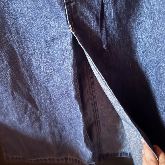 Women’s Eddie Bauer Dark Blue Denim Maxi Skirt with Slit - Picture 4 of 6